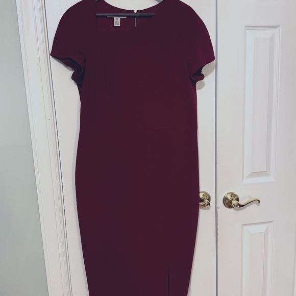 MAGGY LONDON ASYMMETRICAL NECKLINE SHEATH DRESS - Picture 1 of 8